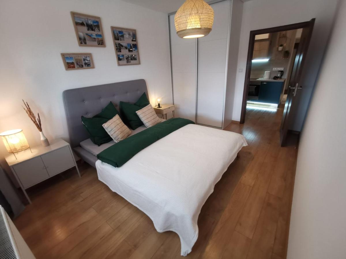 Apartman Pri Lese Velky Slavkov Ngoại thất bức ảnh